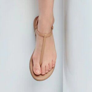 NEW! TKEES Mariana Sandal in Pout, Size 7